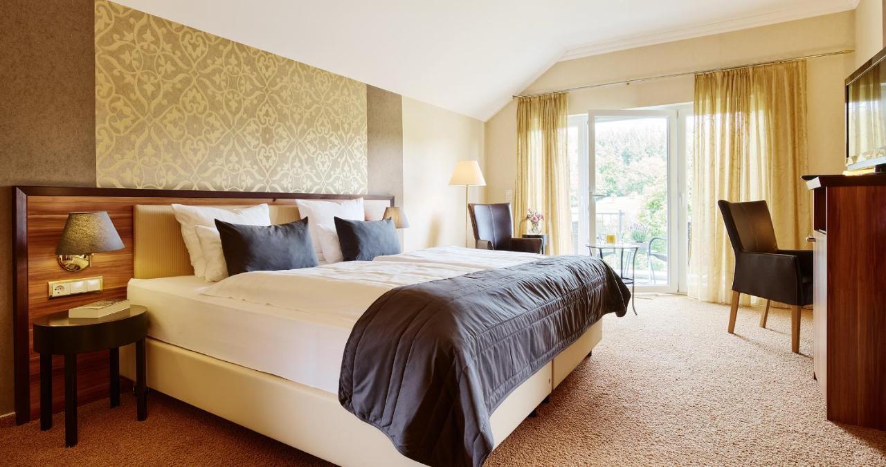 Hotel Erasmus - Mein Genuss- Und Wellnesshotel トラッセム エクステリア 写真