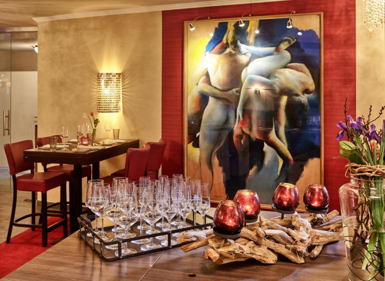 Hotel Erasmus - Mein Genuss- Und Wellnesshotel トラッセム エクステリア 写真