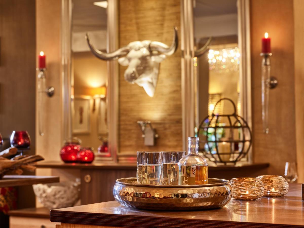 Hotel Erasmus - Mein Genuss- Und Wellnesshotel トラッセム エクステリア 写真