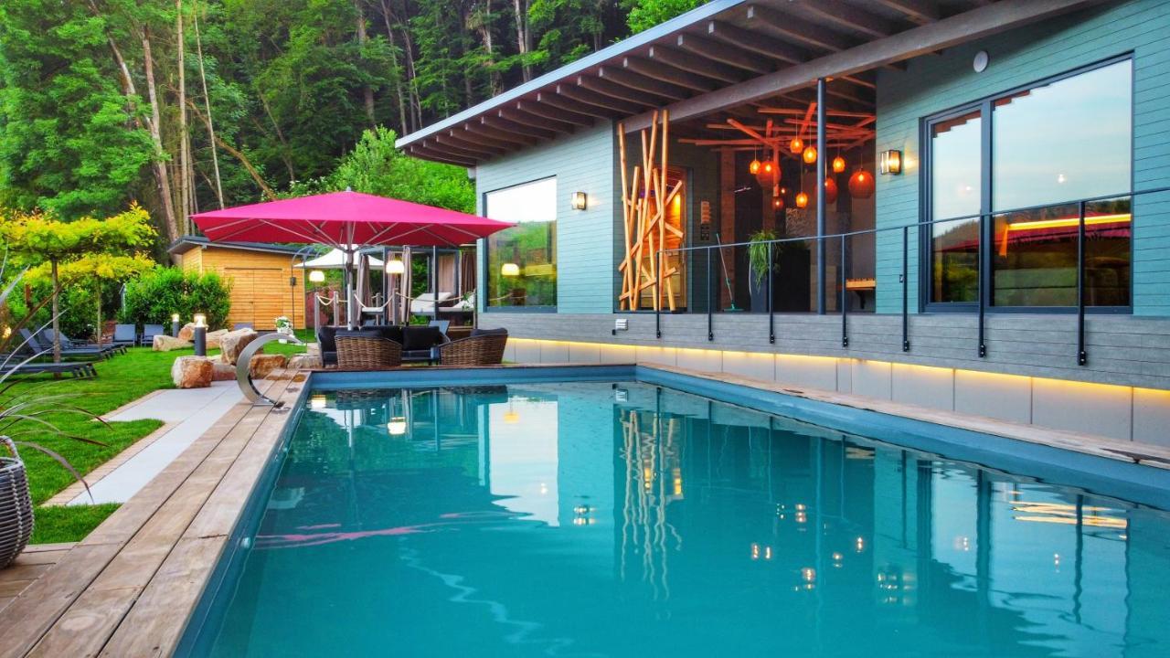 Hotel Erasmus - Mein Genuss- Und Wellnesshotel トラッセム エクステリア 写真