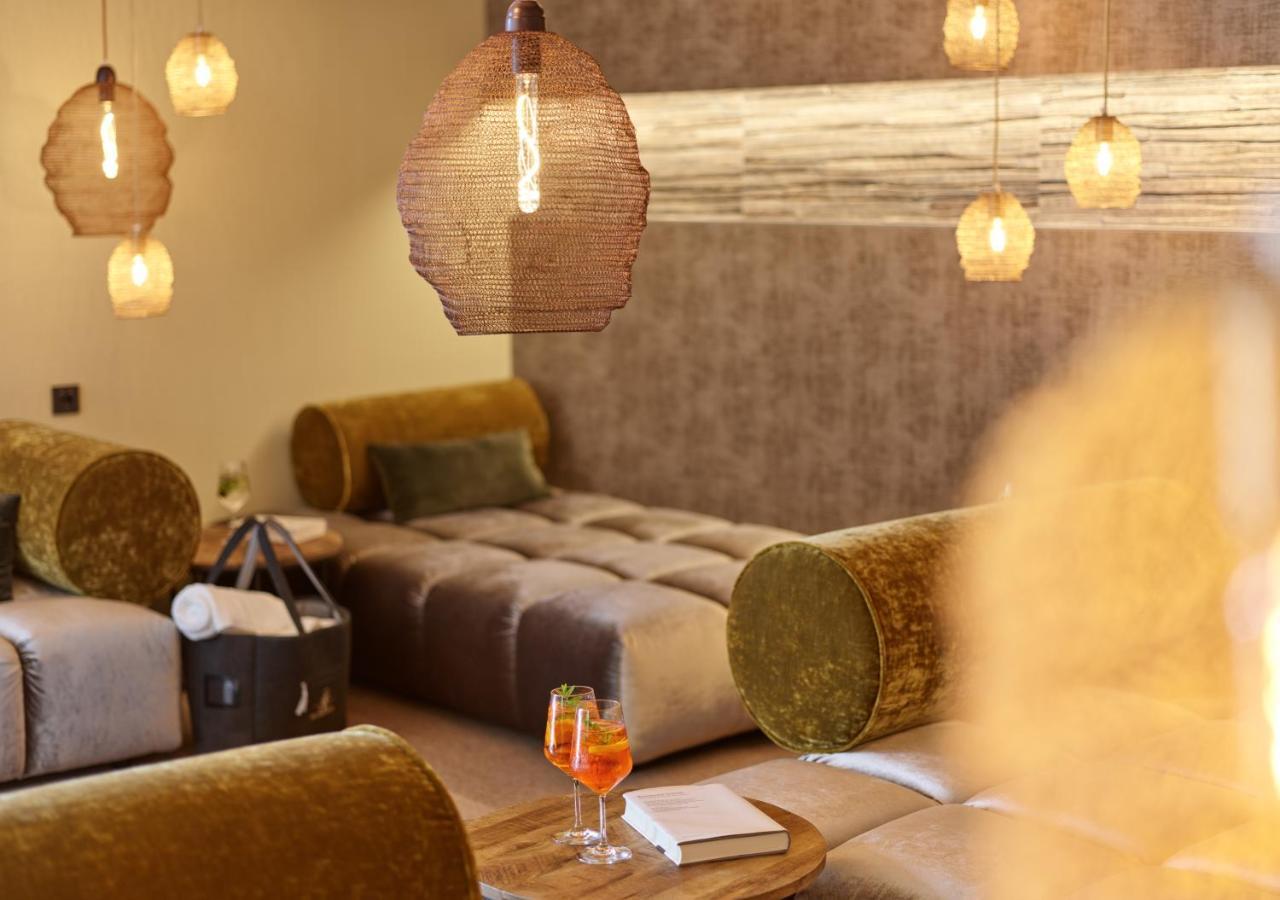 Hotel Erasmus - Mein Genuss- Und Wellnesshotel トラッセム エクステリア 写真