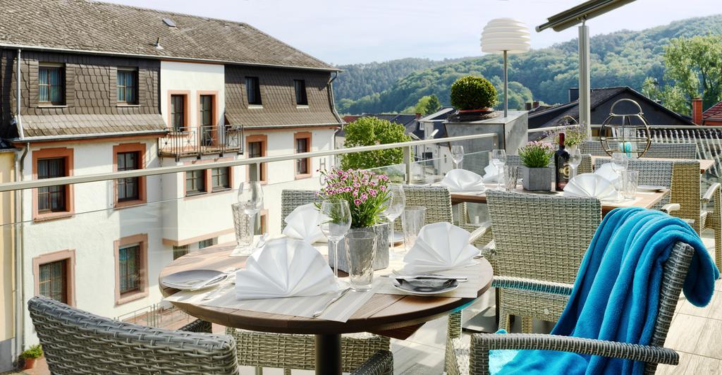 Hotel Erasmus - Mein Genuss- Und Wellnesshotel トラッセム エクステリア 写真